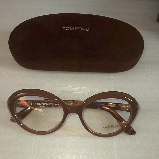 TOM FORD(トムフォード)のトムフォード メガネ  新品 レディースのファッション小物(サングラス/メガネ)の商品写真