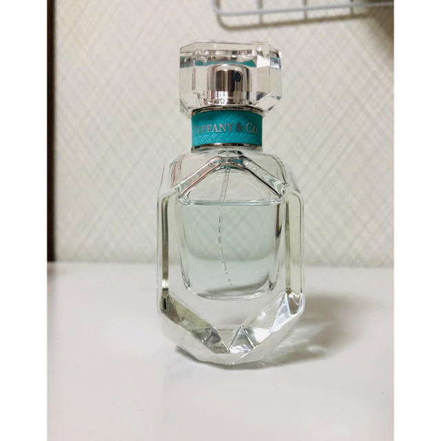 Tiffany & Co.(ティファニー)のTIFFANY&CO オードパルファム 30ml コスメ/美容の香水(香水(女性用))の商品写真