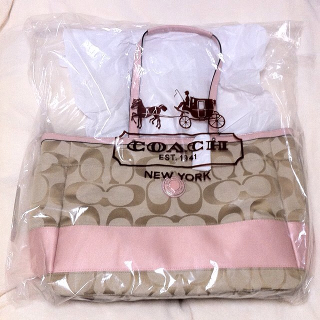 数量は多】 COACH - バッグ COACH 新品未使用 トートバッグ