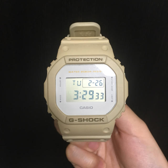 G-SHOCK(ジーショック)のG-SHOCK ミリタリーカラー サンドベージュ メンズの時計(腕時計(デジタル))の商品写真