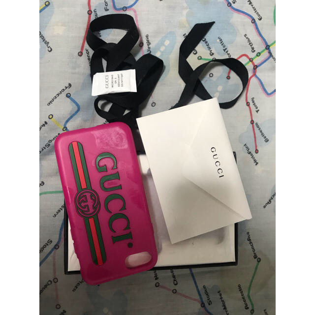 Gucci - GUCCI確実正規品iPhone 7.8 ピンクシリコンケースの通販 by きょ's shop|グッチならラクマ
