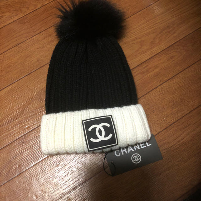 CHANEL(シャネル)のシャネルニット帽 レディースの帽子(ニット帽/ビーニー)の商品写真