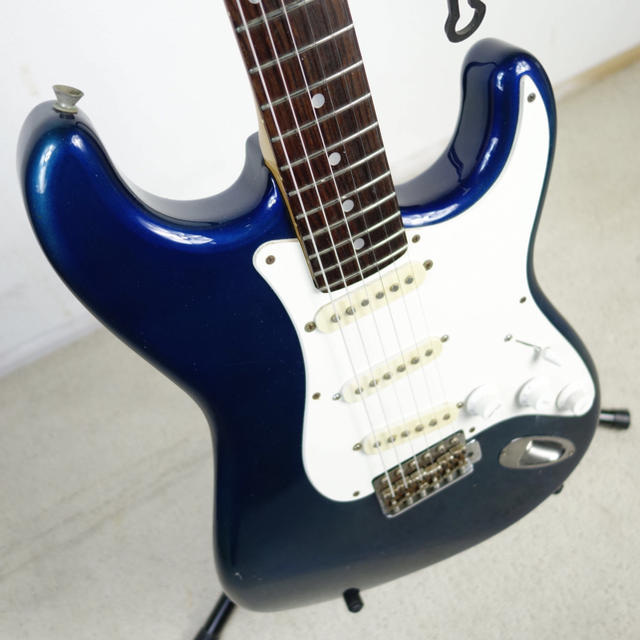 Fender(フェンダー)の希少 Fender Japan ST-500V ストラトキャスター 22F 楽器のギター(エレキギター)の商品写真