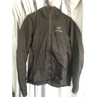 アークテリクス(ARC'TERYX)のarc'teryx アークテリクス アトム LT atom lt(マウンテンパーカー)