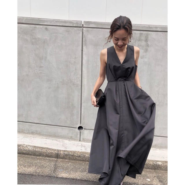 【美品・クリーニング済】LADY TUCK FLARE DRESS｜AMERI