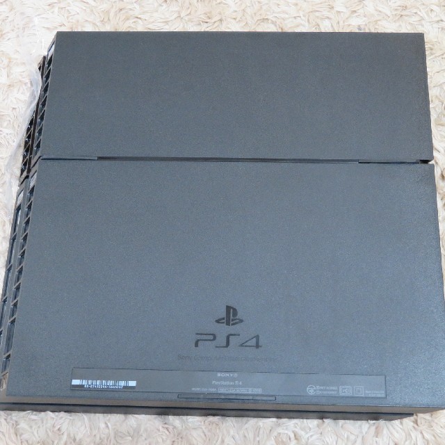 PlayStation4(プレイステーション4)のPS4 CUH-1100A 500GB ブラック+コントローラー新品 エンタメ/ホビーのゲームソフト/ゲーム機本体(家庭用ゲーム機本体)の商品写真