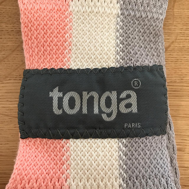 tonga(トンガ)のtonga  抱っこ紐 キッズ/ベビー/マタニティの外出/移動用品(抱っこひも/おんぶひも)の商品写真