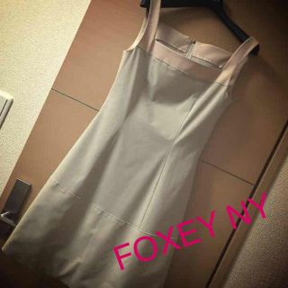 フォクシー(FOXEY)のフォクシーNYベルフラワーワンピース(ひざ丈ワンピース)