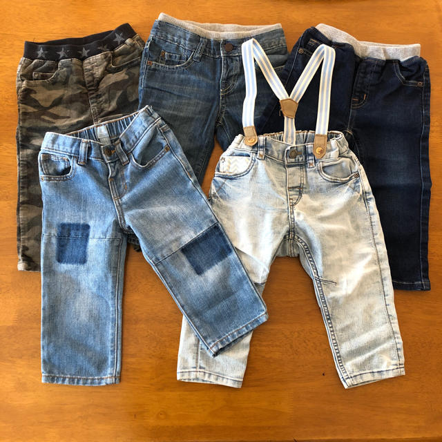 babyGAP(ベビーギャップ)の80サイズ デニム まとめ売り キッズ/ベビー/マタニティのベビー服(~85cm)(パンツ)の商品写真