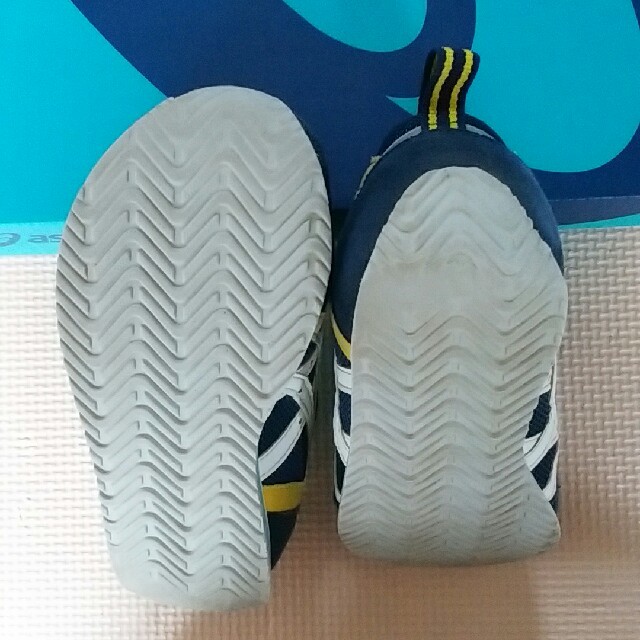 asics(アシックス)のasics　スクスク　16.5cm キッズ/ベビー/マタニティのキッズ靴/シューズ(15cm~)(スニーカー)の商品写真