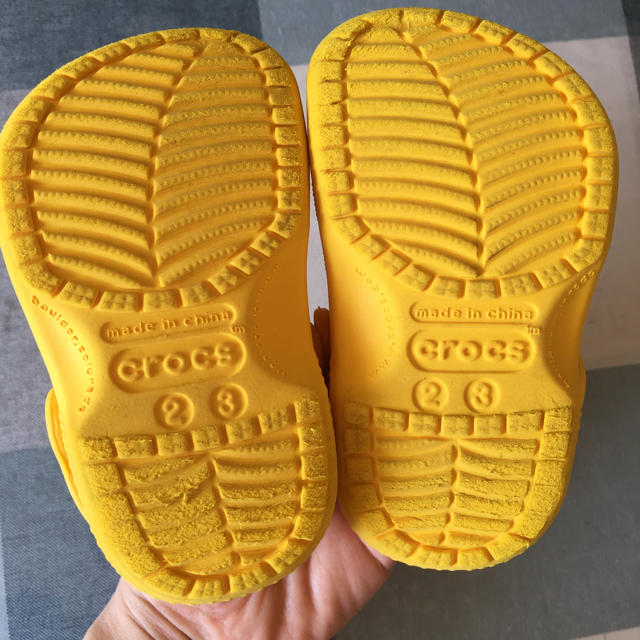 crocs(クロックス)のベビークロックス 12.0 キッズ/ベビー/マタニティのベビー靴/シューズ(~14cm)(サンダル)の商品写真