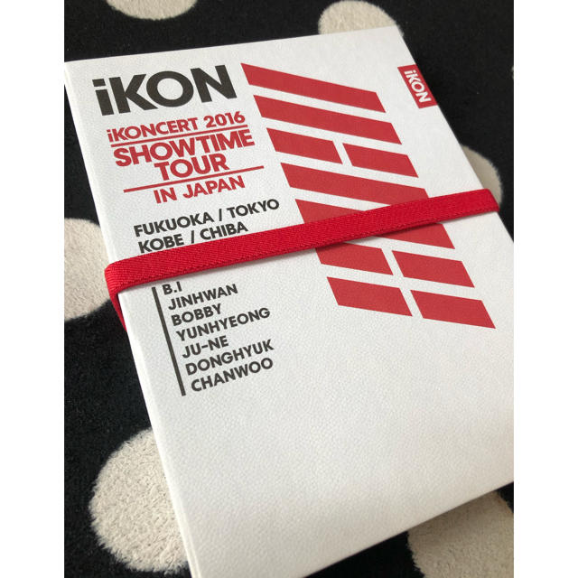 iKON(アイコン)のiKONCERT 2016 SHOWTIME TOUR IN JAPAN エンタメ/ホビーのDVD/ブルーレイ(ミュージック)の商品写真