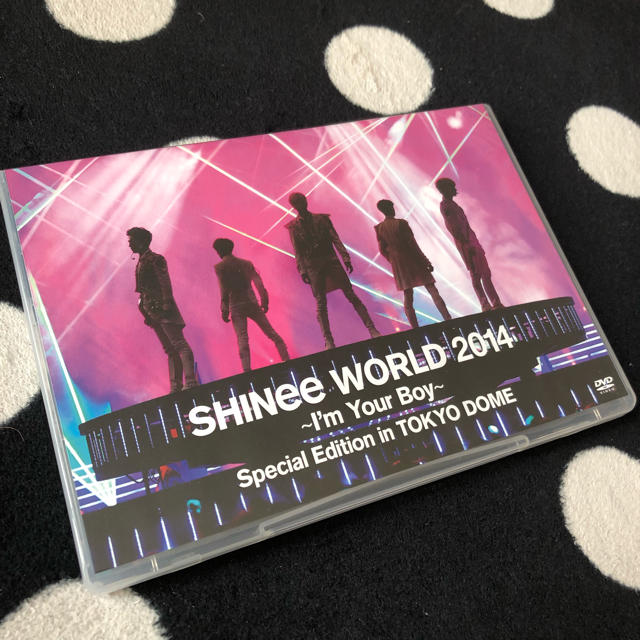 SHINee(シャイニー)のSHINee WORLD 2014 〜Im Your Boy〜 エンタメ/ホビーのDVD/ブルーレイ(ミュージック)の商品写真