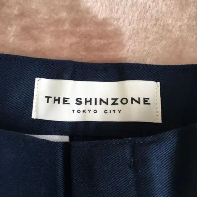 Shinzone(シンゾーン)のシンゾーン スケーターパンツ ネイビー 32 レディースのパンツ(カジュアルパンツ)の商品写真