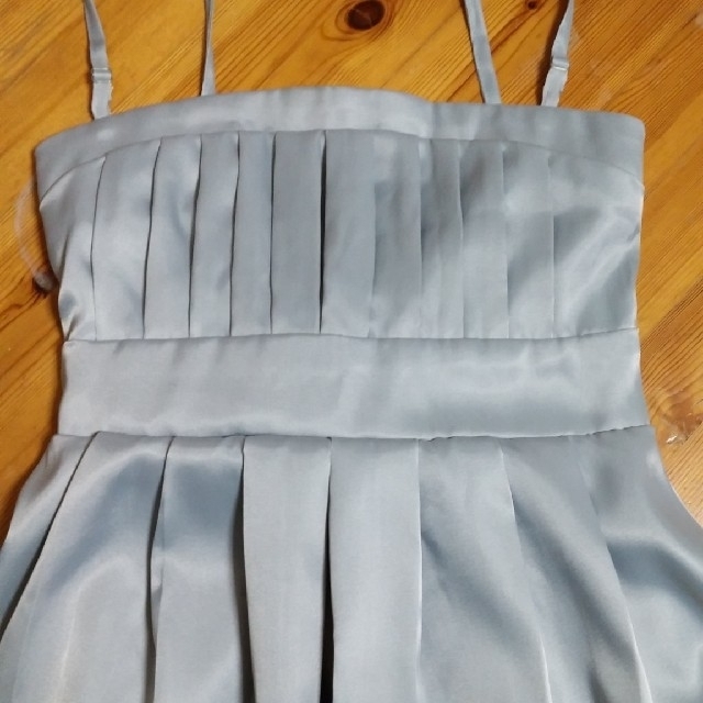 サテンのバルーンワンピース レディースのフォーマル/ドレス(ミディアムドレス)の商品写真