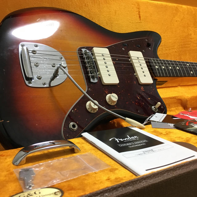 ギターFender USA JazzMaster Vintage62