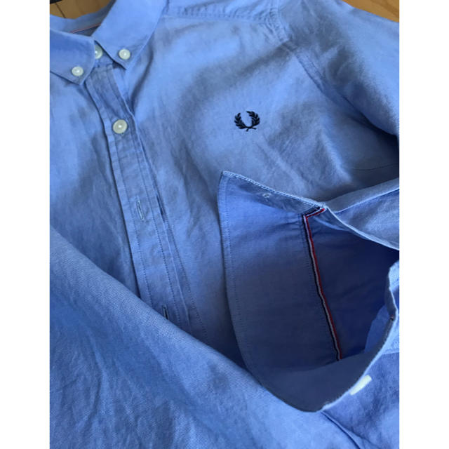 FRED PERRY(フレッドペリー)のFRED PERRY シャツ レディースのトップス(シャツ/ブラウス(長袖/七分))の商品写真