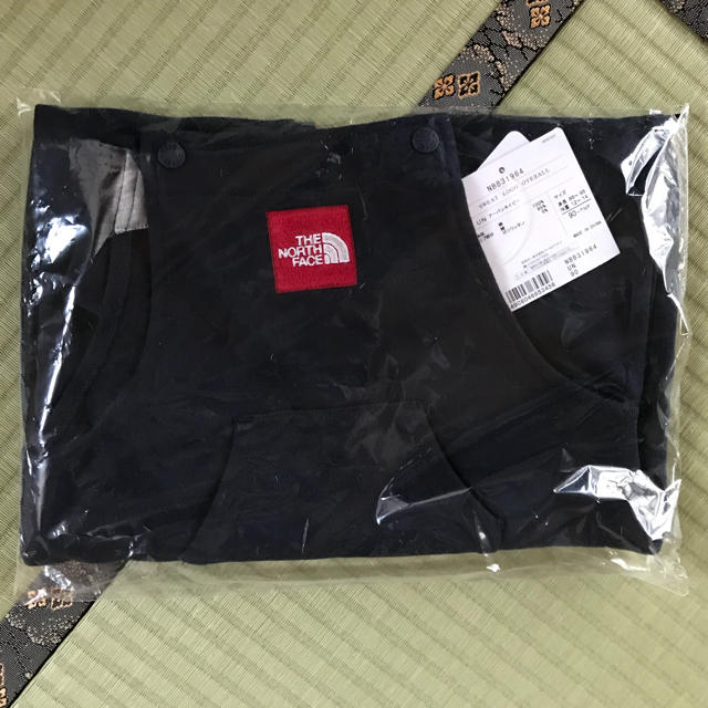 THE NORTH FACE(ザノースフェイス)のノースフェイス ベビー キッズ   スウェットロゴオーバーオール  キッズ/ベビー/マタニティのキッズ服男の子用(90cm~)(Tシャツ/カットソー)の商品写真