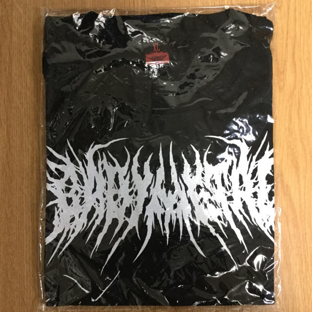 BABYMETAL(ベビーメタル)のBABYMETAL 白ミサTシャツ XLサイズ エンタメ/ホビーのタレントグッズ(ミュージシャン)の商品写真