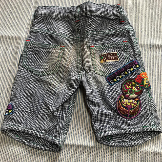 BACK ALLEY(バックアレイ)のブーフーウー 短パンデニム キッズ100 キッズ/ベビー/マタニティのキッズ服男の子用(90cm~)(パンツ/スパッツ)の商品写真