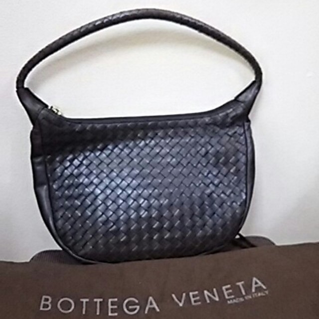 Bottega Veneta(ボッテガヴェネタ)の最終お値下げボッテガヴェネタ肩掛けバッグ レディースのバッグ(ショルダーバッグ)の商品写真