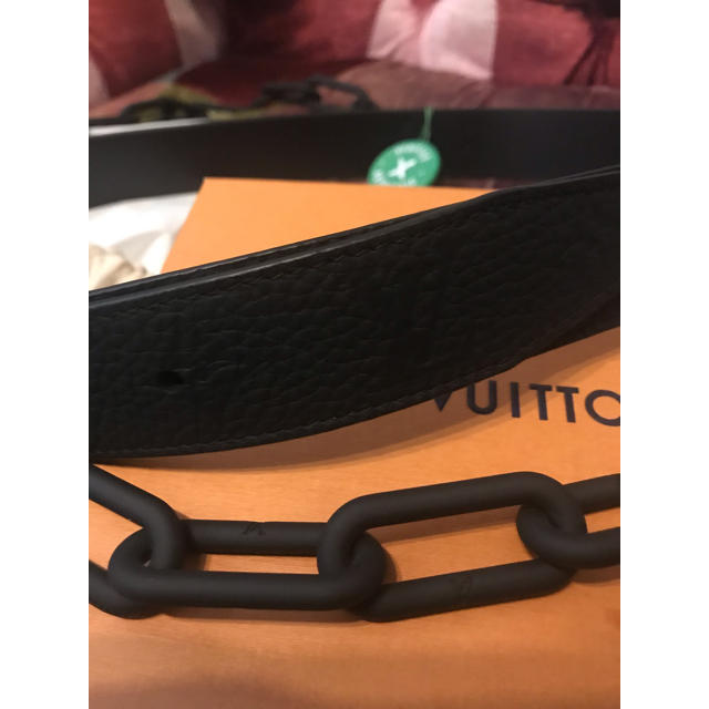 LOUIS VUITTON - 新品 LOUIS VUITTON ヴァージルアブロー LOUIS VUITTON - 新品 LOUIS VUITTON ヴァージルアブロー