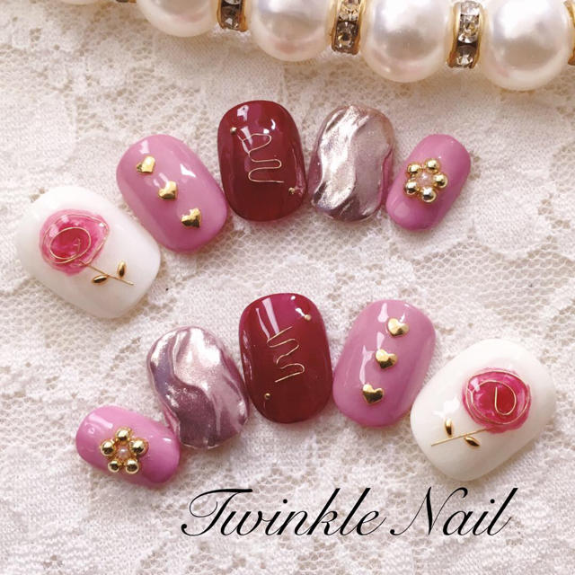 うねうねとワイヤーフラワーの大人可愛いネイルの通販 By Twinkle Nail S Shop ラクマ