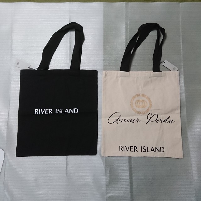 RIVER ISLAND(リバーアイランド)のRiver Island 2枚セット☆ショッパートートバック レディースのバッグ(トートバッグ)の商品写真