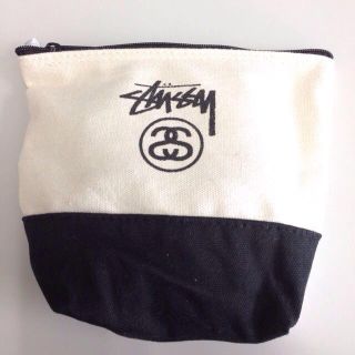 ステューシー(STUSSY)のSTUSSY バイカラーポーチ(ポーチ)