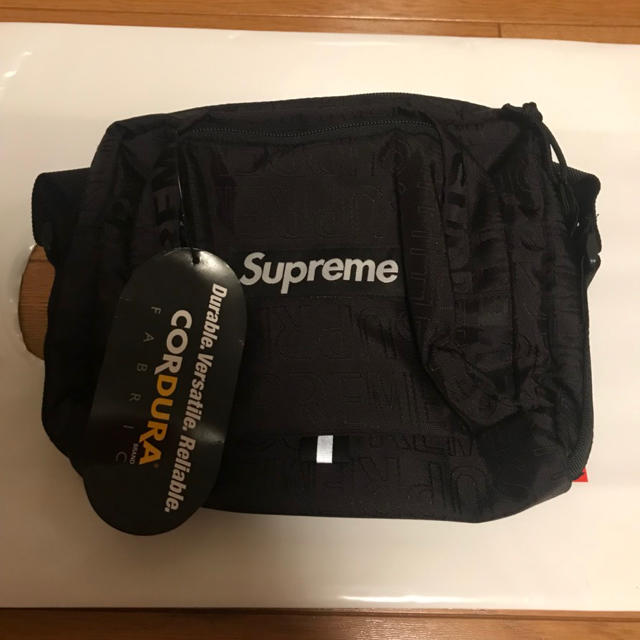 Supreme 19ss Shouder Bag black