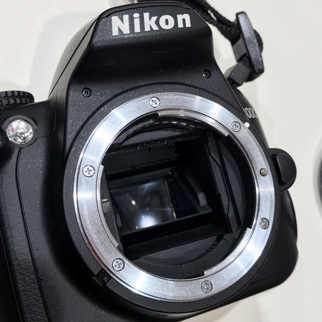 Nikon(ニコン)のNikon D3000ボディ スマホ/家電/カメラのカメラ(デジタル一眼)の商品写真