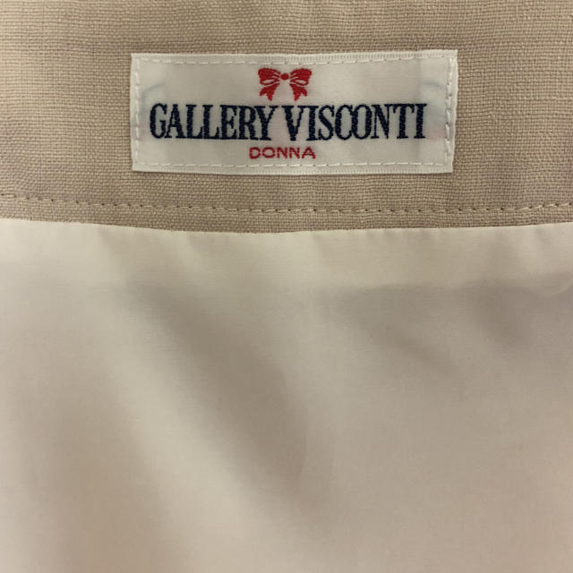 GALLERY VISCONTI(ギャラリービスコンティ)の新品未使用  スカート レディースのスカート(ひざ丈スカート)の商品写真