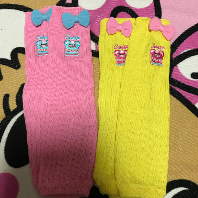 EARTHMAGIC(アースマジック)のR様専用❤マカロンレッグ2色セット キッズ/ベビー/マタニティのこども用ファッション小物(レッグウォーマー)の商品写真