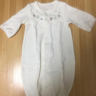 ニシマツヤ(西松屋)の新生児ベビー服、新品。(ロンパース)