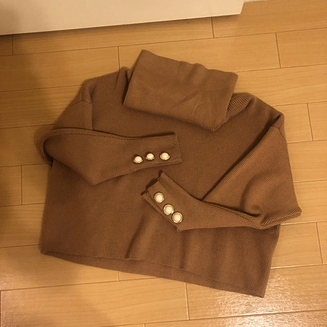 ZARA(ザラ)のzara パールニット レディースのトップス(ニット/セーター)の商品写真