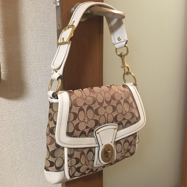 美品❗️COACH ⭐️ ショルダーバッグ