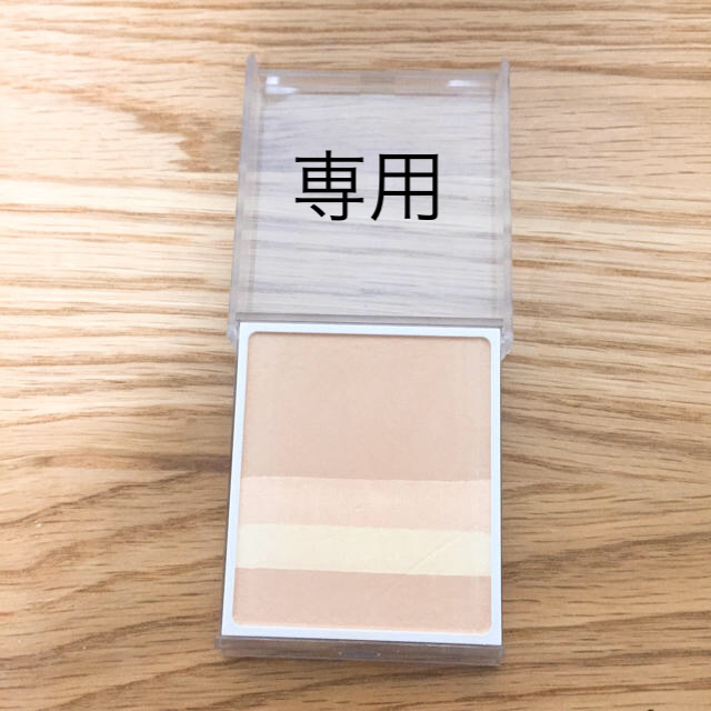 MUJI (無印良品)(ムジルシリョウヒン)のma0409様専用☆MUJI UVプレストパウダー ゴールドナチュラル コスメ/美容のベースメイク/化粧品(フェイスパウダー)の商品写真