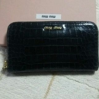 ミュウミュウ(MIU MIU)のmiu miu 財布(財布)