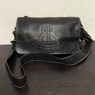 ヴィヴィアンウエストウッド(Vivienne Westwood)のヴィヴィアンウエストウッド　ショルダーバッグ　黒　オーブ　レザー(ショルダーバッグ)