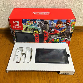 ニンテンドースイッチ(Nintendo Switch)のさー様専用Nintendo Switchスーパーマリオオデッセイセット 本体のみ(家庭用ゲーム機本体)