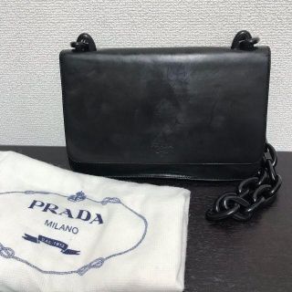 プラダ(PRADA)のプラダ　チェーン　ショルダーバッグ　レザー　黒 (ショルダーバッグ)