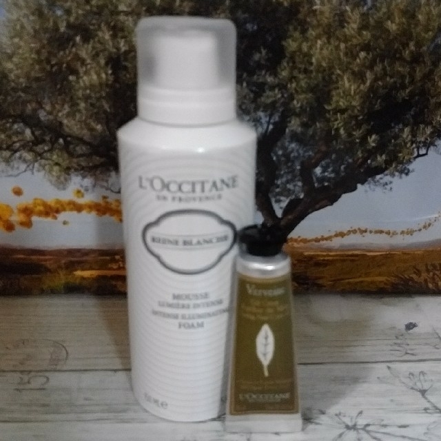 L'OCCITANE(ロクシタン)のﾚｰﾇﾌﾞﾗﾝｼｭｲﾙﾐﾈｲﾃｨﾝｸﾞ　ｸﾚﾝｼﾞﾝｸﾞﾌｫｰﾑ＆ｳﾞｱｰﾍﾞﾅ コスメ/美容のスキンケア/基礎化粧品(洗顔料)の商品写真