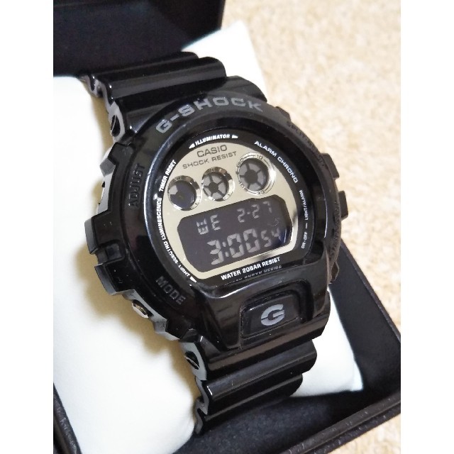 G-SHOCK  「DW-6900NB」メタリックカラーズ