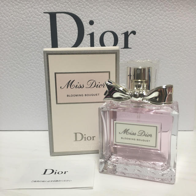 Dior(ディオール)のディオール ブルーミング ブーケ 50ml コスメ/美容の香水(香水(女性用))の商品写真