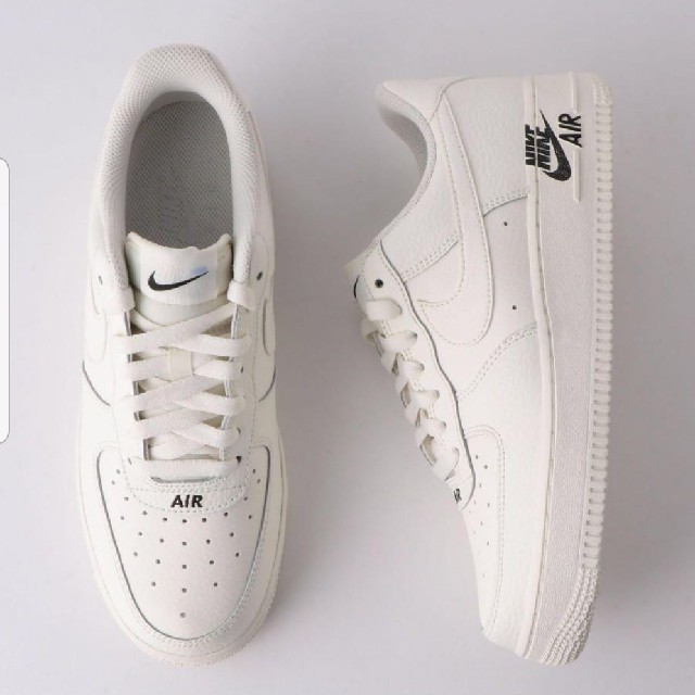 BEAUTY&YOUTH UNITED ARROWS(ビューティアンドユースユナイテッドアローズ)のNIKE ナイキ AIR FORCE 1 エアフォース1 レザースニーカー レディースの靴/シューズ(スニーカー)の商品写真