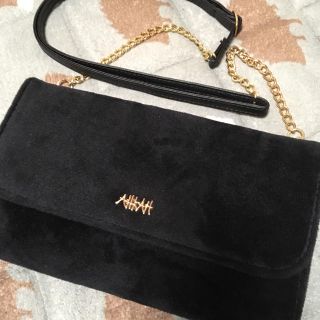 アーカー(AHKAH)のAHKAHのお財布ショルダーBAG(ショルダーバッグ)