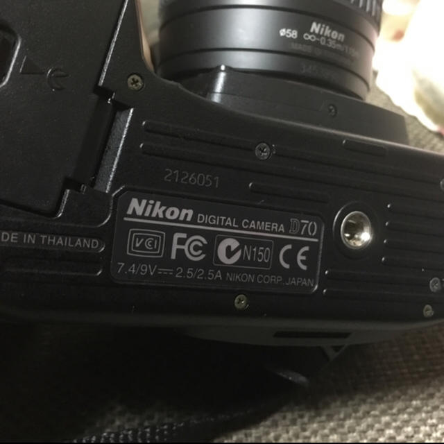 Nikon(ニコン)の一眼レフカメラ スマホ/家電/カメラのカメラ(デジタル一眼)の商品写真