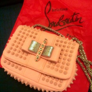 クリスチャンルブタン(Christian Louboutin)のルブタン ショルダーバッグ(ショルダーバッグ)