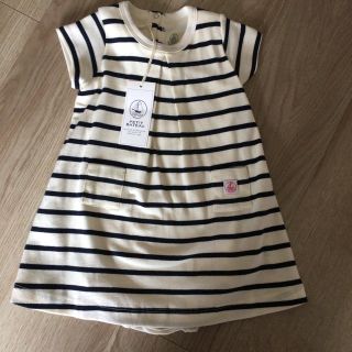 プチバトー(PETIT BATEAU)のマリニエール半袖ボディドレス  18M/81cm 新品未使用(ワンピース)