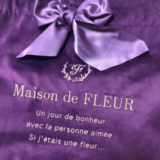 メゾンドフルール(Maison de FLEUR)のMaison de FLEUR ベロアトートバック(トートバッグ)